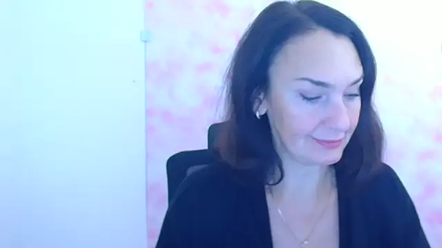 Rosie Rosee online show from 12/19/25, 06:27