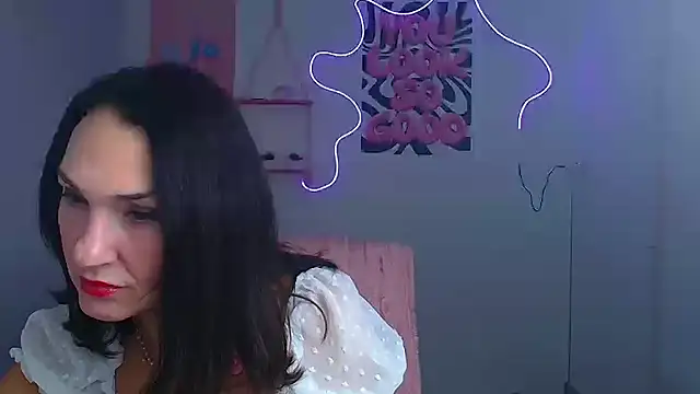 Rosie Rosee online show from 03/08/26, 12:30