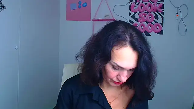 Rosie Rosee online show from 01/05/26, 05:27