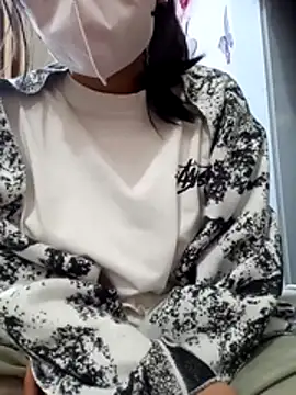 Zerin nova online show from 12/04/25, 09:52