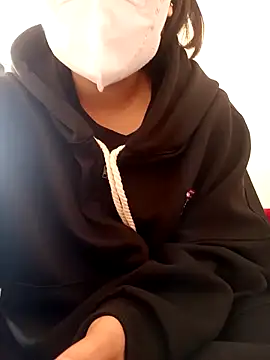 Zerin nova online show from 11/30/25, 02:23