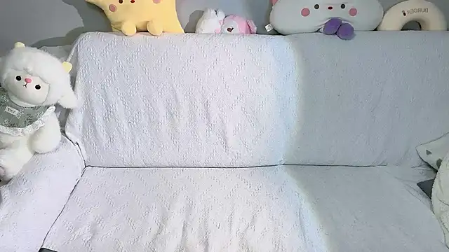 xiaoguaiss online show from 12/21/25, 01:46