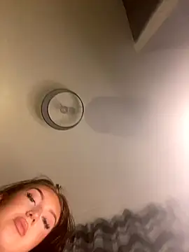 VeronicaWestt online show from 11/27/25, 09:15