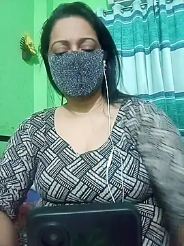 Snapshot of Rubina3344 chatting on 10/28/25, 02:49 Rubina3344 online show from 10/28/25, 02:49