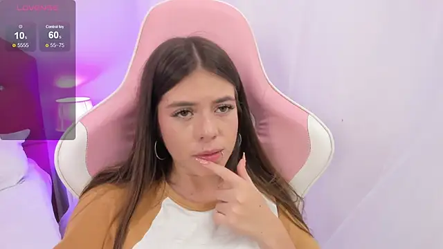 Juana miel online show from 04/11/26, 07:50