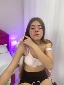 Juana miel online show from 04/12/26, 11:35