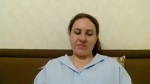 Snapshot of MeadowEyes chatting on 06/07/26, 06:13 MeadowEyes online show from 06/07/26, 06:13