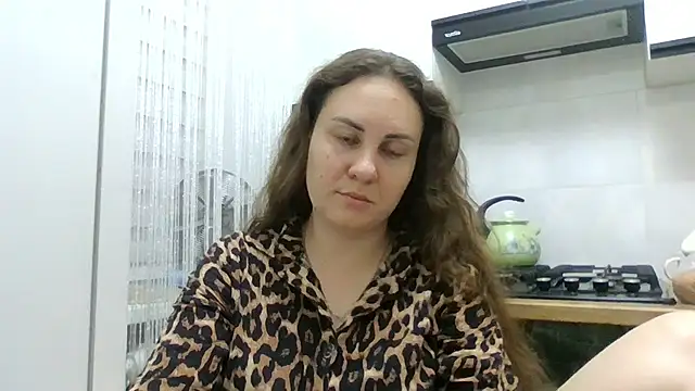 Snapshot of MeadowEyes chatting on 07/08/26, 08:09 MeadowEyes online show from 07/08/26, 08:09