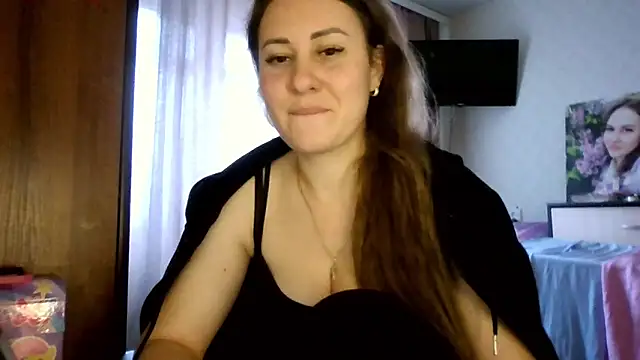 MeadowEyes online show from 10/22/25, 10:58