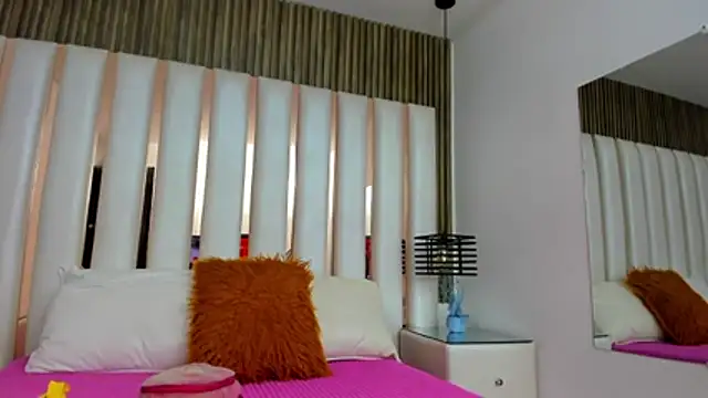 AmbarGills online show from 01/14/26, 01:26