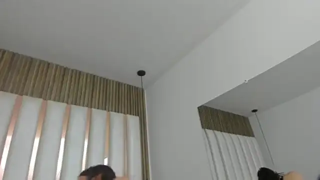 AmbarGills online show from 01/08/26, 01:06