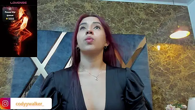 Vittoria Conti  online show from 04/05/26, 01:29