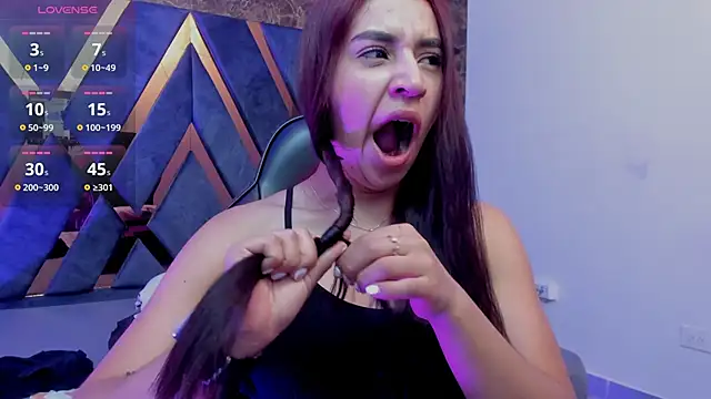 Vittoria Conti  online show from 03/30/26, 05:14