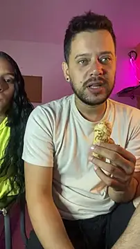 thepicis online show from 11/21/25, 01:37