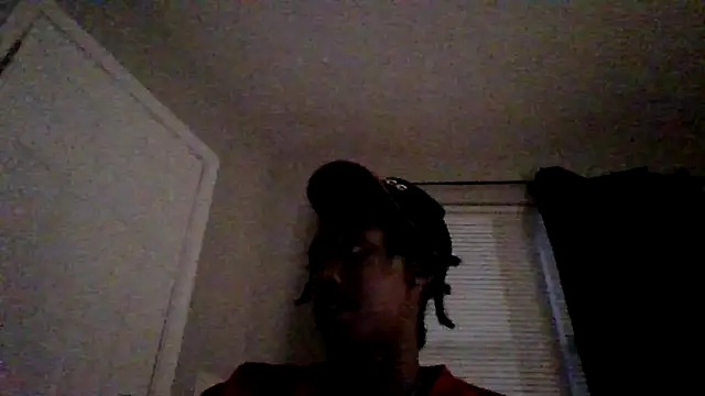 Snapshot of dezzidavill chatting on 06/10/26, 01:40 dezzidavill online show from 06/10/26, 01:40