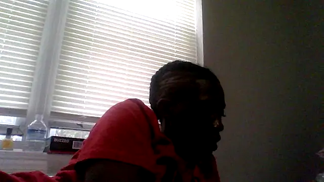 Snapshot of dezzidavill chatting on 07/17/26, 10:18 dezzidavill online show from 07/17/26, 10:18