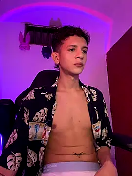 tylernova online show from 10/22/25, 03:28