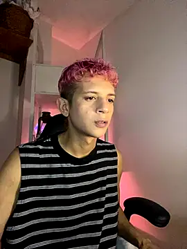 tylernova online show from 11/25/25, 03:40