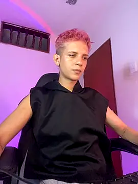 tylernova online show from 11/16/25, 03:44