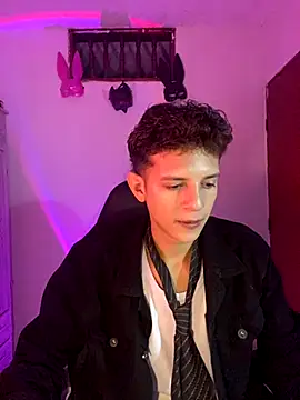 tylernova online show from 10/26/25, 03:51