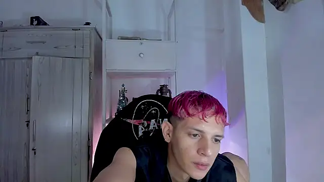 tylernova online show from 12/18/25, 03:55