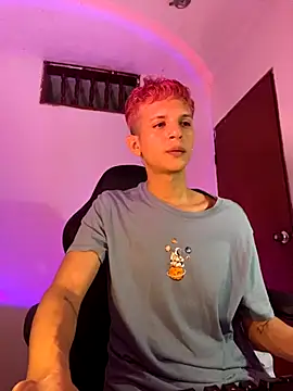 tylernova online show from 11/14/25, 03:21