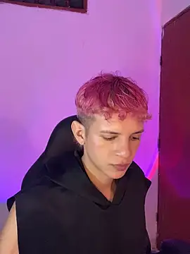 tylernova online show from 11/18/25, 03:43