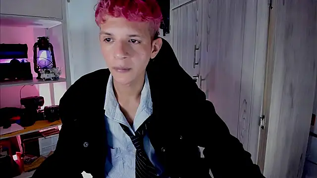 tylernova online show from 11/21/25, 11:59