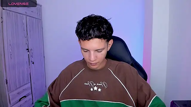 Snapshot of tylernova chatting on 05/17/26, 03:06 tylernova online show from 05/17/26, 03:06