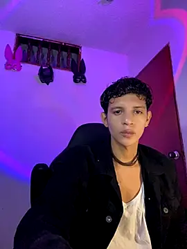 tylernova online show from 10/13/25, 03:19