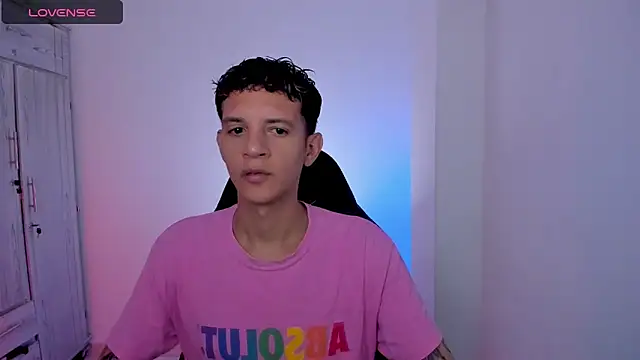 Snapshot of tylernova chatting on 05/03/26, 03:00 tylernova online show from 05/03/26, 03:00