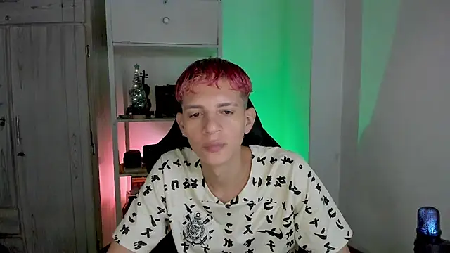 tylernova online show from 12/14/25, 01:01