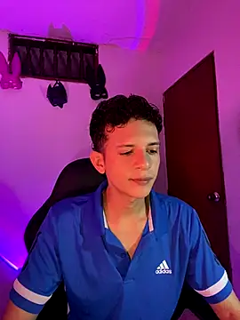 tylernova online show from 10/29/25, 03:16