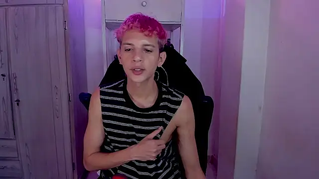 tylernova online show from 11/28/25, 03:50