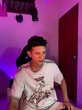 tylernova online show from 10/27/25, 04:02