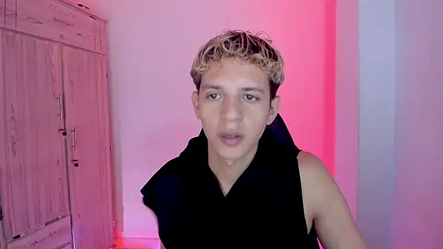 tylernova online show from 02/11/26, 03:06