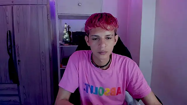 tylernova online show from 12/03/25, 03:40