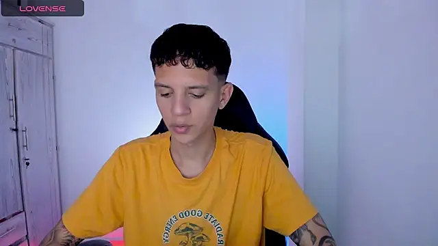 Snapshot of tylernova chatting on 05/06/26, 03:21 tylernova online show from 05/06/26, 03:21