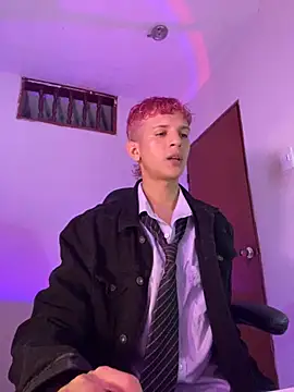 tylernova online show from 11/12/25, 03:54