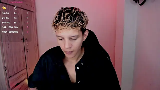 tylernova online show from 03/30/26, 03:41