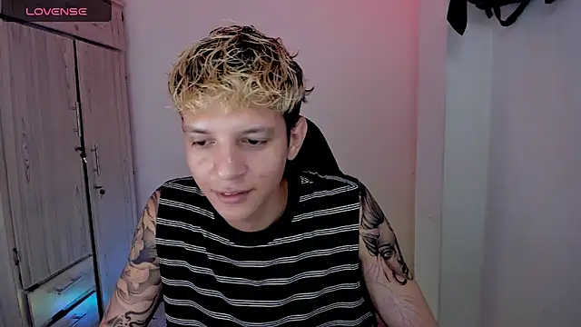 tylernova online show from 04/02/26, 03:02