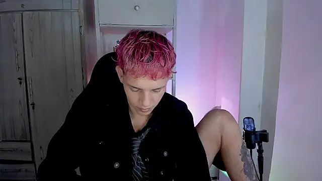 tylernova online show from 12/16/25, 12:26