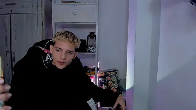 tylernova online show from 01/17/26, 03:43