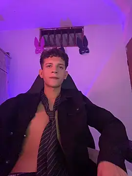 tylernova online show from 10/24/25, 03:27