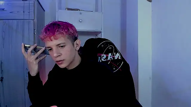 tylernova online show from 11/27/25, 03:29