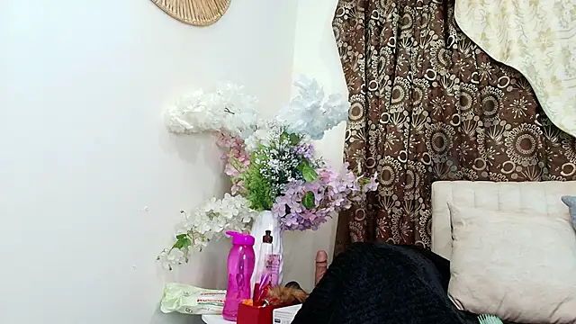 Kiaraa88 online show from 12/02/25, 12:18