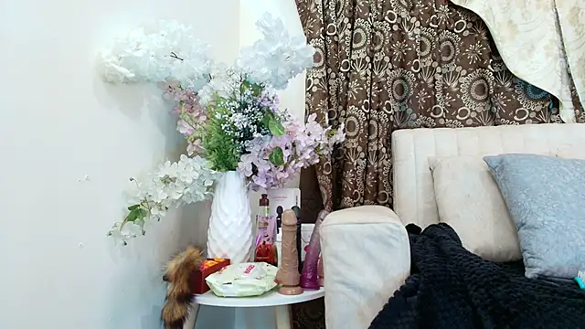 Kiaraa88 online show from 12/04/25, 12:26