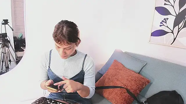 KassMonroe online show from 02/10/26, 08:08