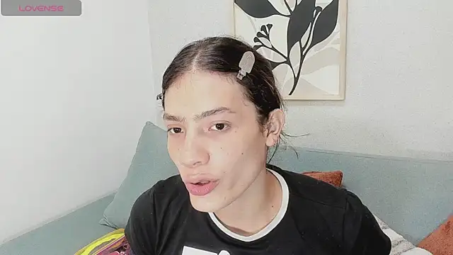 Snapshot of KassMonroe chatting on 05/23/26, 08:08 KassMonroe online show from 05/23/26, 08:08