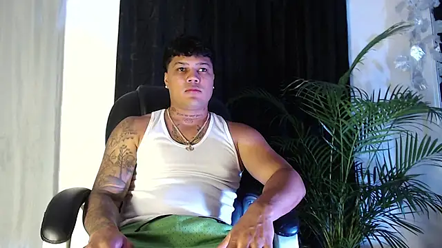 Boyhot 00 online show from 02/01/26, 03:38